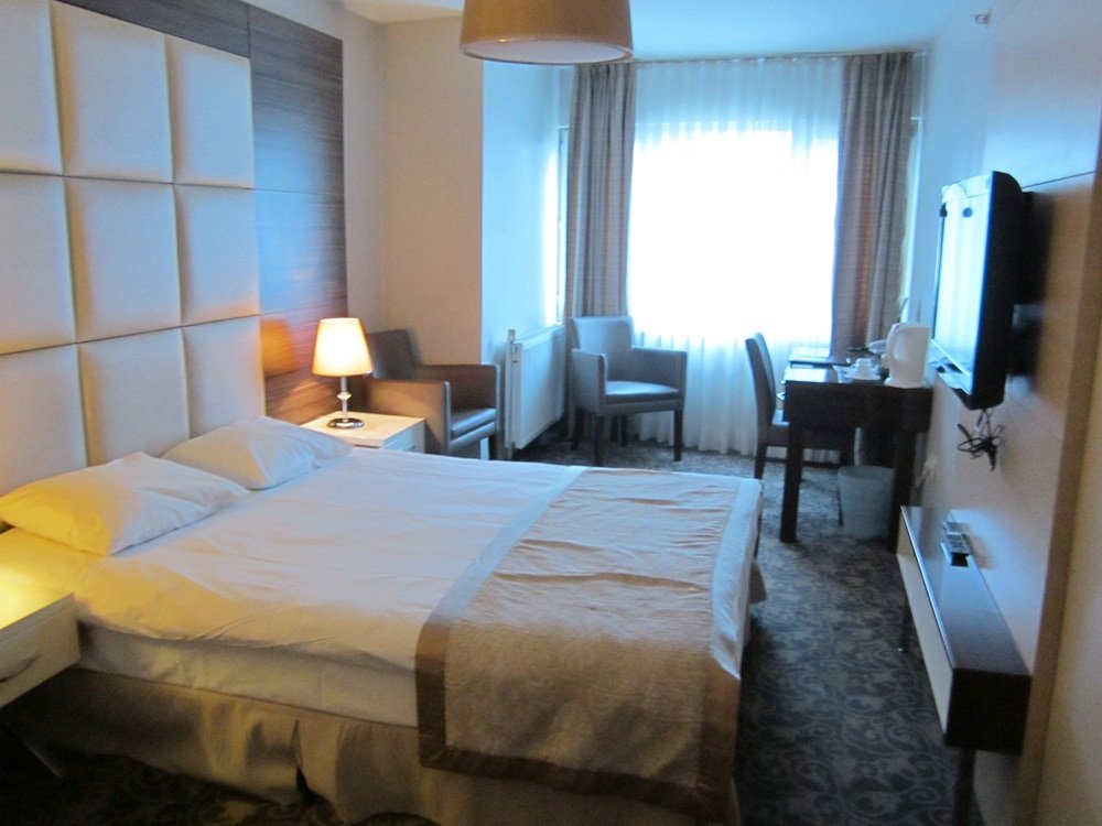 Derpa Suite Hotel Osmanbey - Tap to explore photos