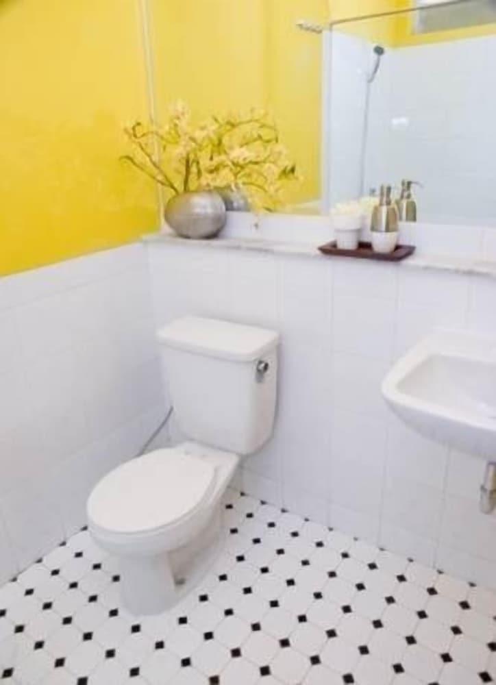 V Residence Kemang Room Type - Superior Room