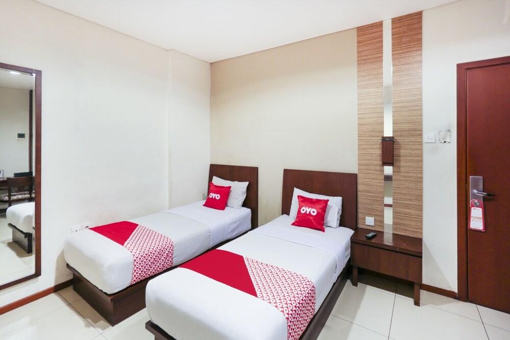 Thamrin Condotel Jakarta Room Type - Standard Twin Room