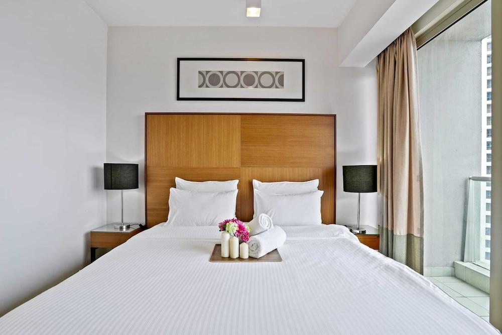 MyHabitat by Plush Room Type - City Apartment
