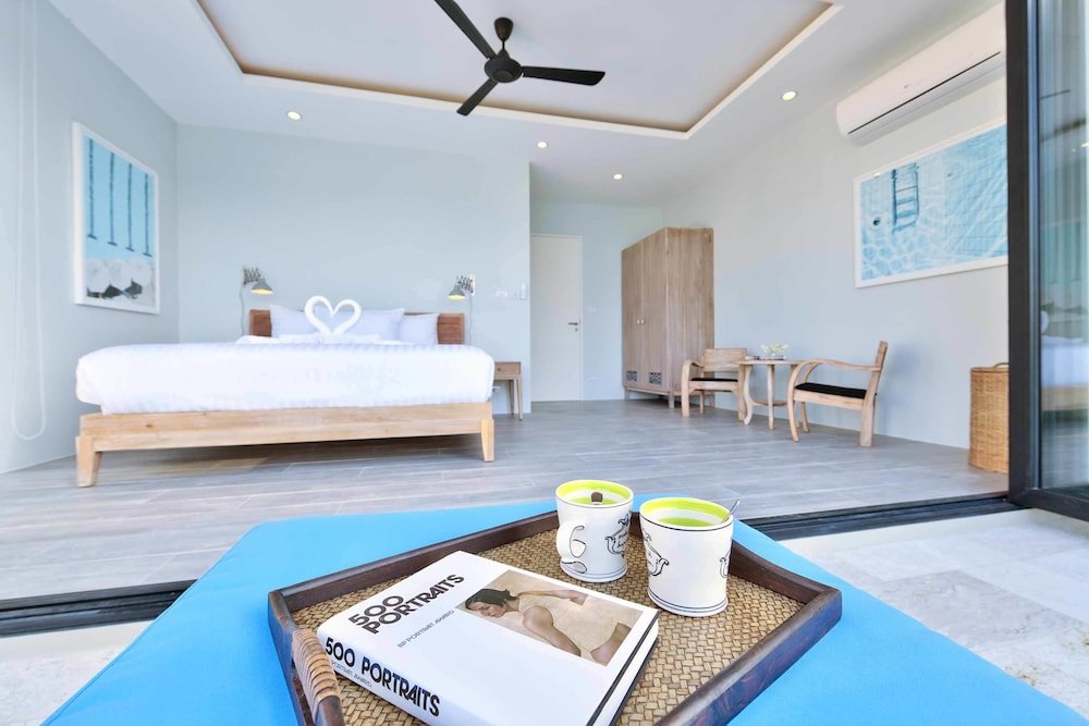 Samui Bayside Luxury Villas - Tap to explore photos