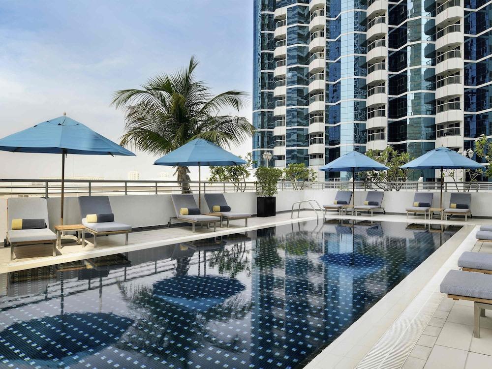 Movenpick Jumeirah Lakes Towers - Tap to explore photos