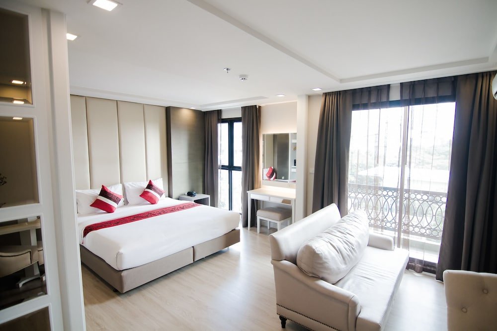 Hope Land Hotel Sukhumvit 8 Room Type - Superior Double Room