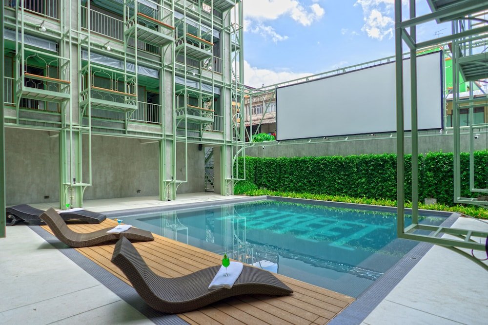 Samsen Street Hotel - Tap to explore photos