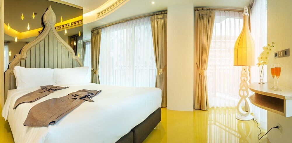 Anajak Bangkok Hotel Room Type - Executive Double Room