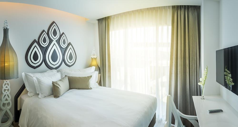 Anajak Bangkok Hotel Room Type - Superior Double Room