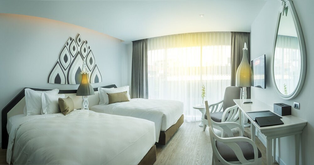 Anajak Bangkok Hotel Room Type - Hollywood Twin Room