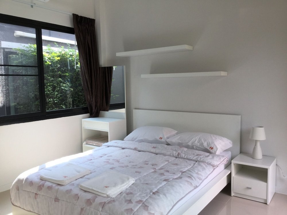 Fairtex Residence Room Type - Grand House, 1 Queen Bed