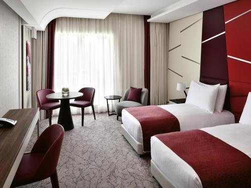 Movenpick Hotel Downtown Dubai - Tap to explore photos
