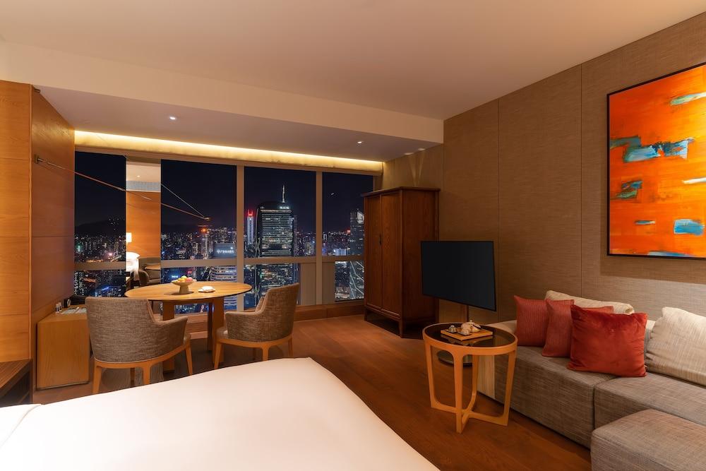Park Hyatt Guangzhou - Tap to explore photos
