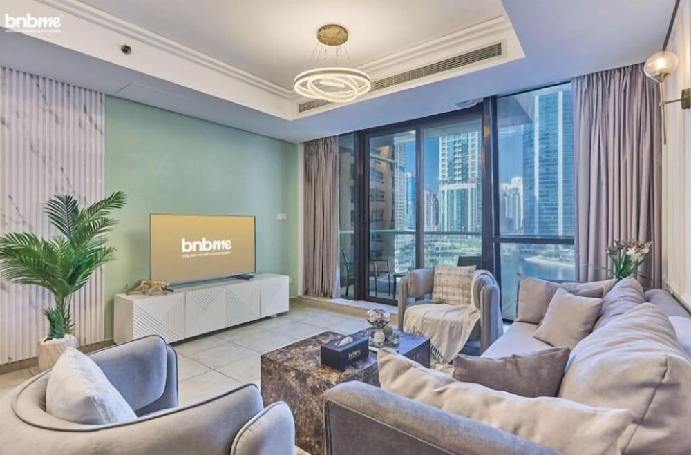 bnbme | Gold Crest Views | 2 BDR Room Type - Elite Apartment