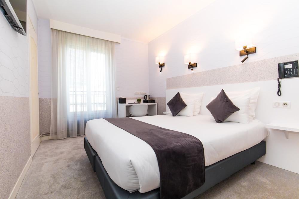 Hotel de Paris Montparnasse Room Type - Superior Room