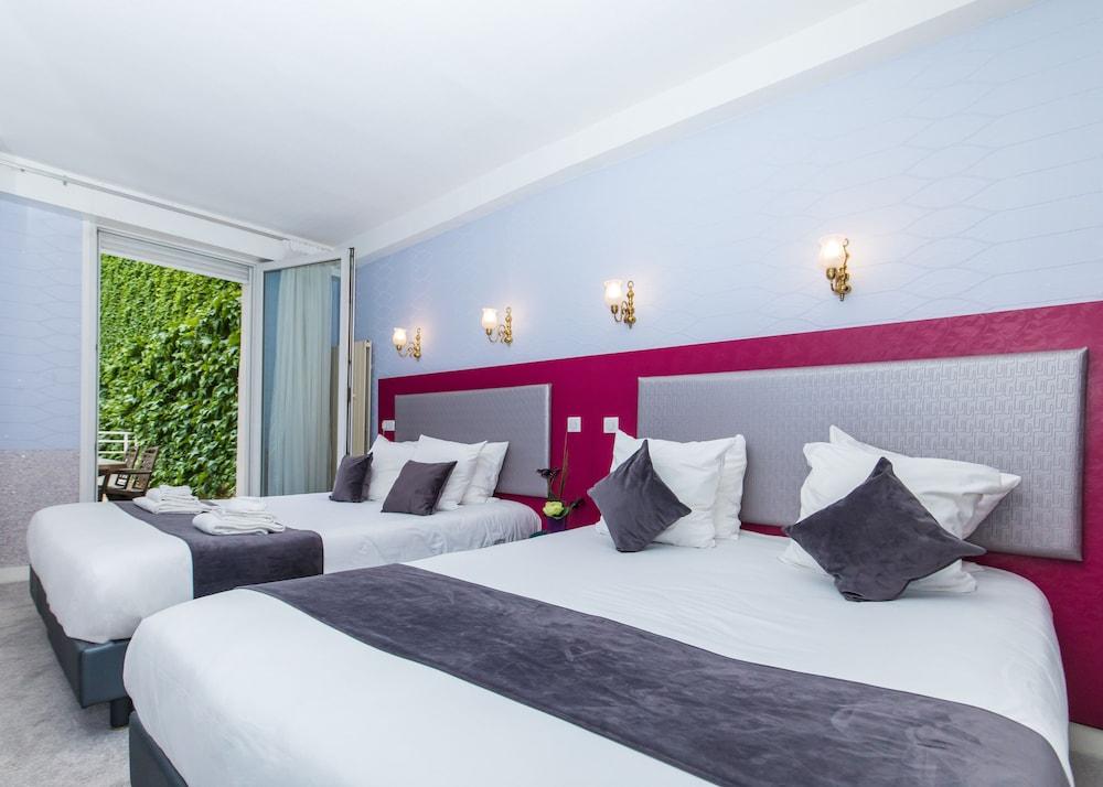 Hotel de Paris Montparnasse Room Type - Superior Quadruple Room