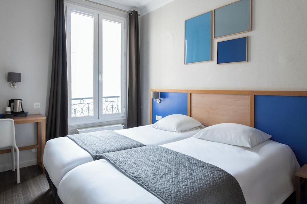 Est Hotel Room Type - Twin Room