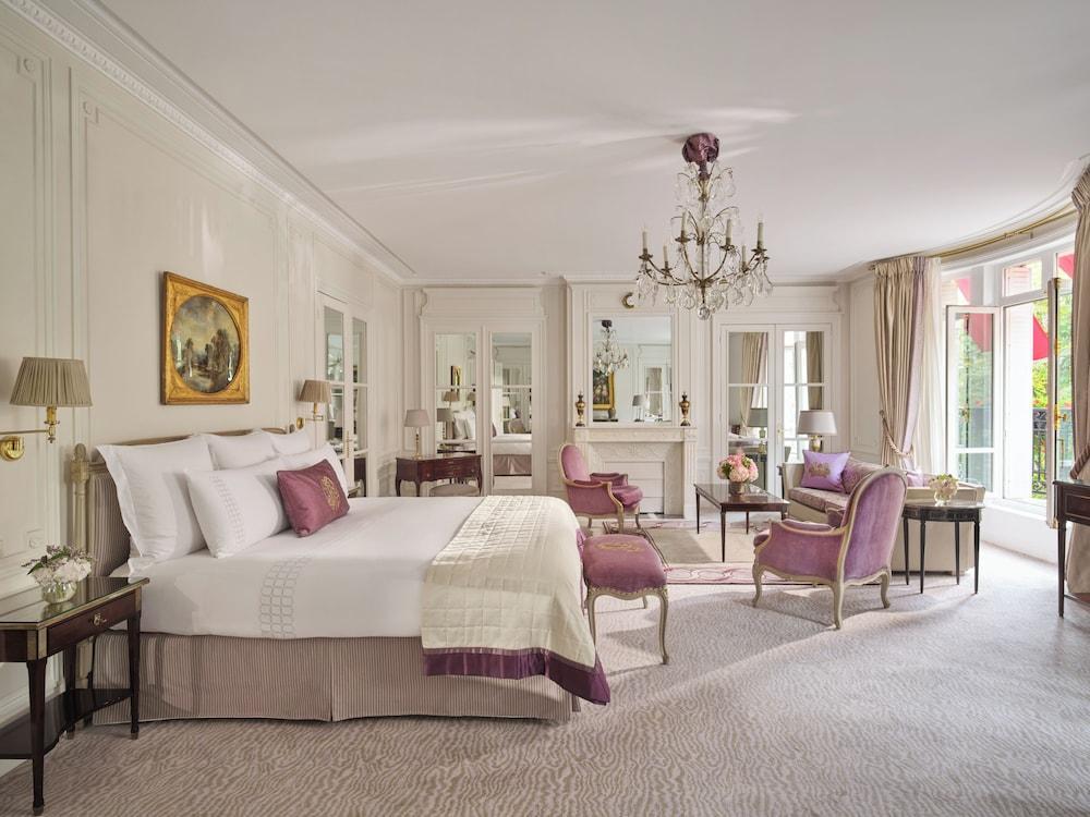 Hôtel Plaza Athénée - Dorchester Collection Room Type - Junior Suite Prestige