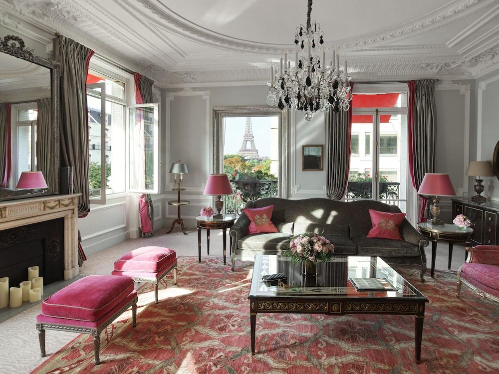 Hôtel Plaza Athénée - Dorchester Collection Room Type - Suite Eiffel Haute Couture
