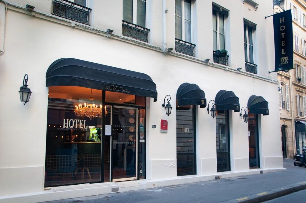 Hotel Petit Saint Honoré - Tap to explore photos