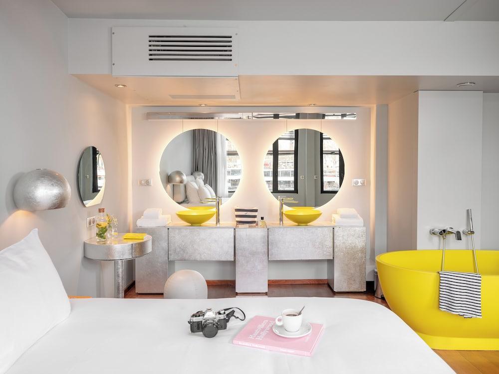 Off Paris Seine Room Type - Suite designer silver Seine view
