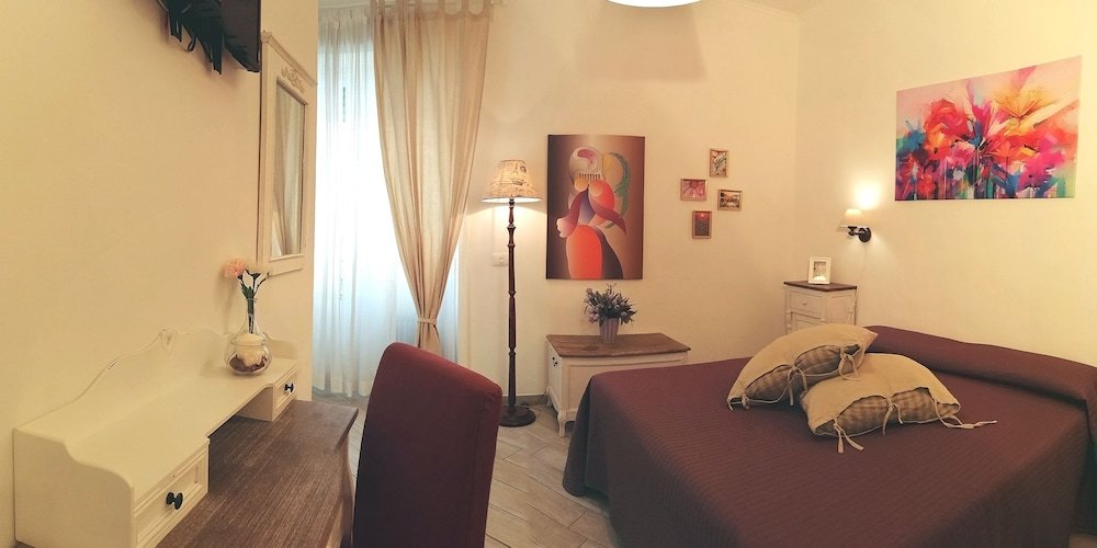 Sivory Rome Guest House - Tap to explore photos