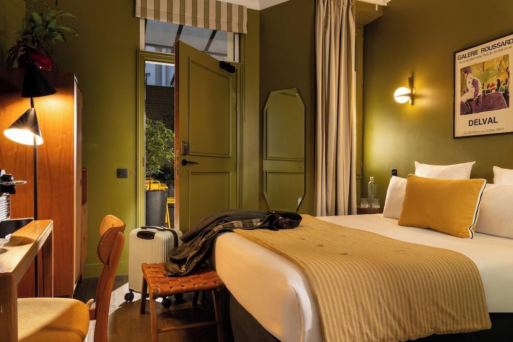 COQ Hotel Paris Room Type - Superior Double Room