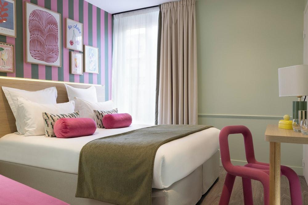 Hôtel La Folie des Prés - Saint-Germain-des-Prés Room Type - Superior Double Room