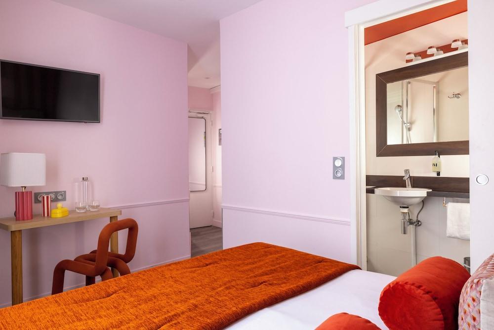 Hôtel La Folie des Prés - Saint-Germain-des-Prés Room Type - Deluxe Double Room