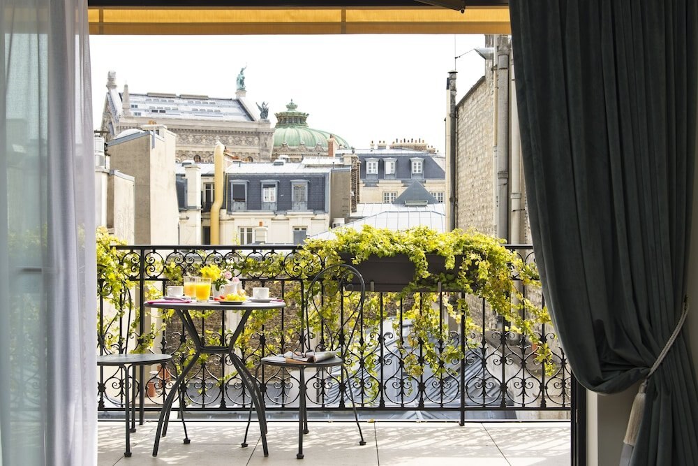 Hotel St Pétersbourg Opéra & Spa Room Type - Suite Terrasse - Vue Toits de l'Opera Hotel St Pétersbourg Opéra & Spa Room Type - Suite Terrasse - Vue Toits de l'Opera