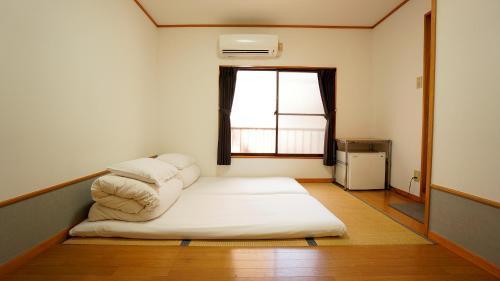 House Ikebukuro – Hostel Room Type - Japanese-Style Room