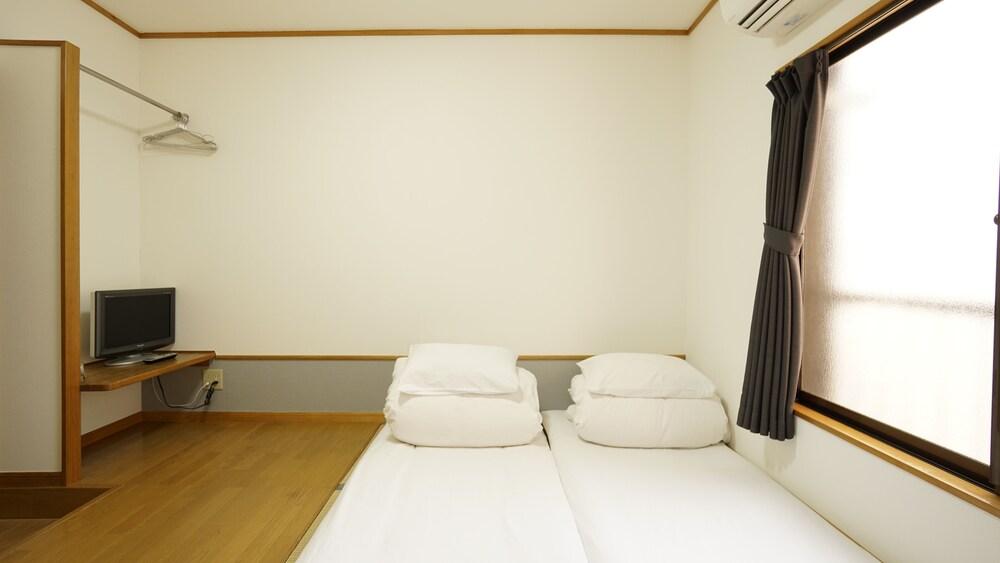House Ikebukuro – Hostel Room Type - Japanese Style Standard Room