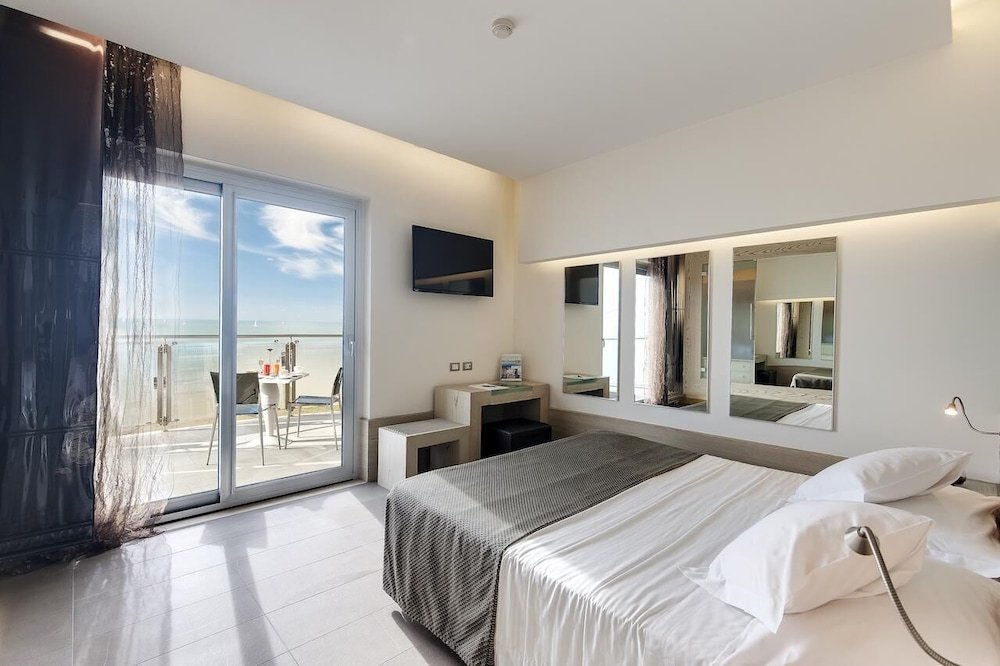 Smy Aran Blu Roma Mare Room Type - Double or Twin Room, Balcony, Sea View Smy Aran Blu Roma Mare Room Type - Double or Twin Room, Balcony, Sea View