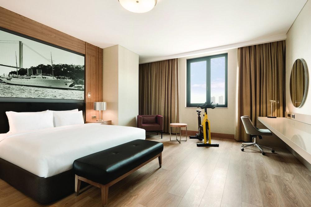 TRYP by Wyndham Istanbul Basın Ekspres Room Type - Basic Double Room, 1 Queen Bed, Non Smoking (Fitness Room) TRYP by Wyndham Istanbul Basın Ekspres Room Type - Basic Double Room, 1 Queen Bed, Non Smoking (Fitness Room)