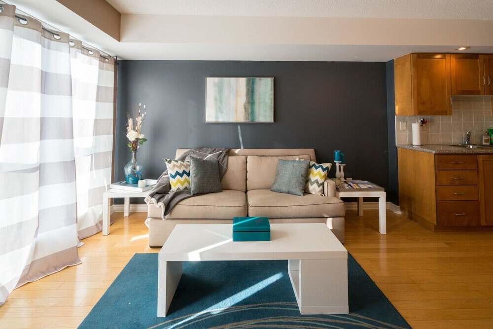 Applewood Suites - 1 BR Wellington West - Tap to explore photos