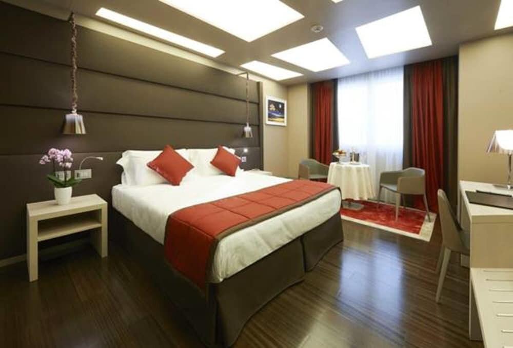Harry's Bar Trevi Hotel & Restaurant Room Type - Deluxe Double Room