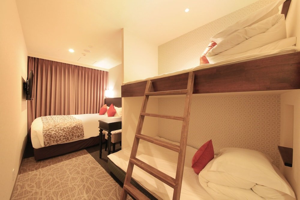 Centurion Hotel & Spa Ueno Station Room Type - Premium Queen Room (1 Queen Bed) Non Smoking- Extra bed is from 3rd Adult