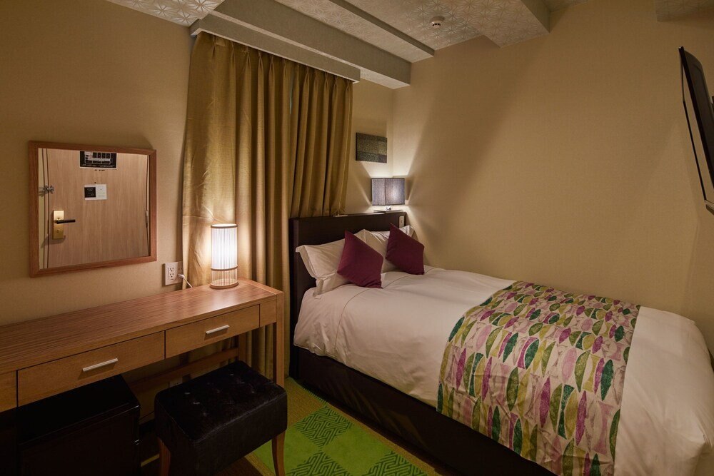 Centurion Hotel & Spa Ueno Station Room Type - Standard Semi-double Room -Non Smoking (1 Semi-double Bed) - Annex