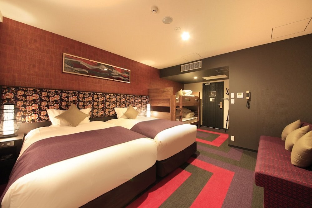 Centurion Hotel & Spa Ueno Station Room Type - Open-Air Bath Executive Twin Room (2 Semi-double Beds) Non Smoking - Extra bed is from 3rd Adult Centurion Hotel & Spa Ueno Station Room Type - Open-Air Bath Executive Twin Room (2 Semi-double Beds) Non Smoking - Extra bed is from 3rd Adult