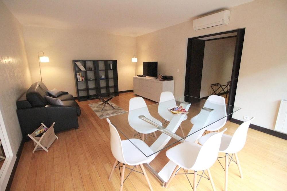 Short Stay Paris Apartments - Tap to explore photos
