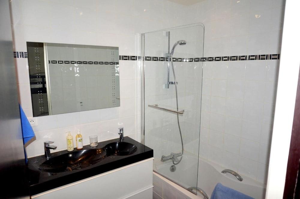 Short Stay Paris Apartments Room Type - Executive Apartment, Ensuite, Garden View (Executive Apartment)