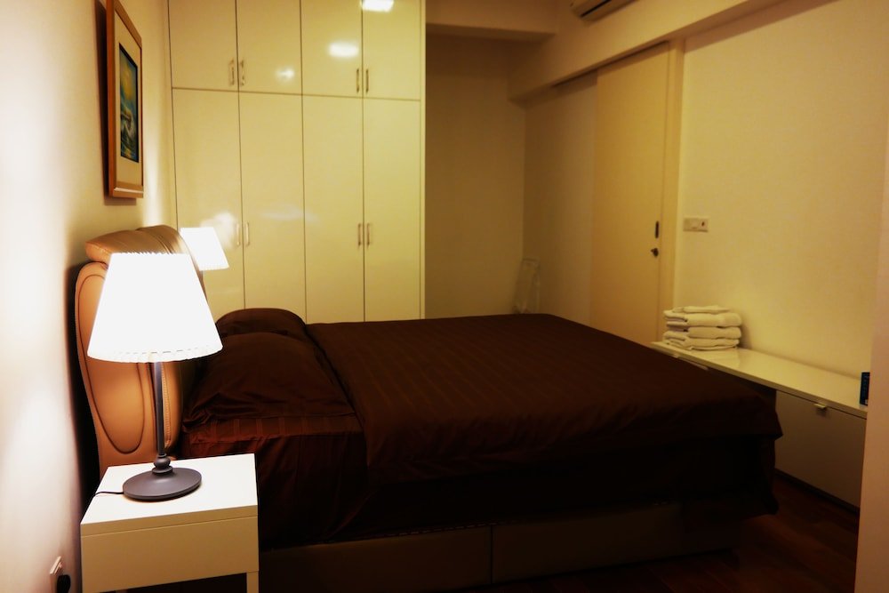 Luxury Condo Bukit Bintang - Tap to explore photos