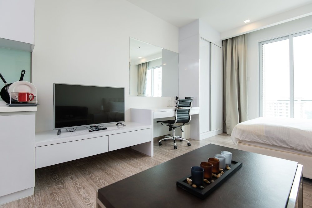 RH Suites at One Bukit Ceylon - Tap to explore photos
