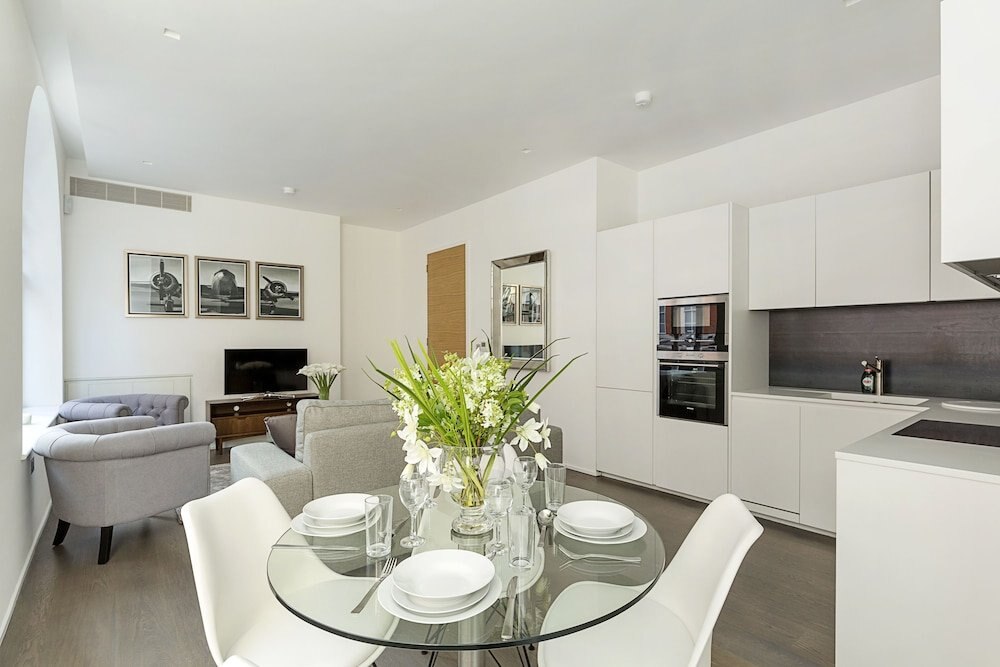 Oxford Circus Penthouses - Tap to explore photos