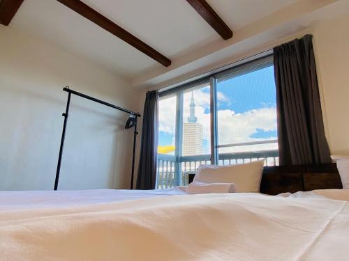 Hostel Chapter Two Tokyo Room Type - Twin Room with View