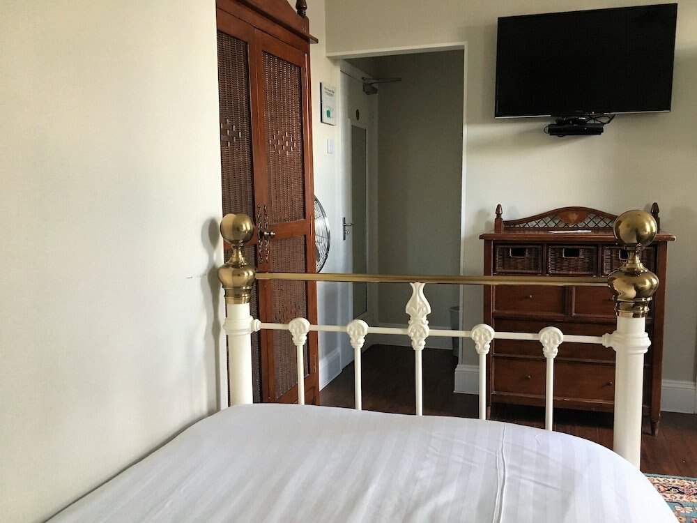 Balham Lodge Room Type - Twin Room