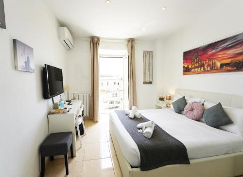 Key Rome Center Room Type - Standard Double Room with Balcony Key Rome Center Room Type - Standard Double Room with Balcony