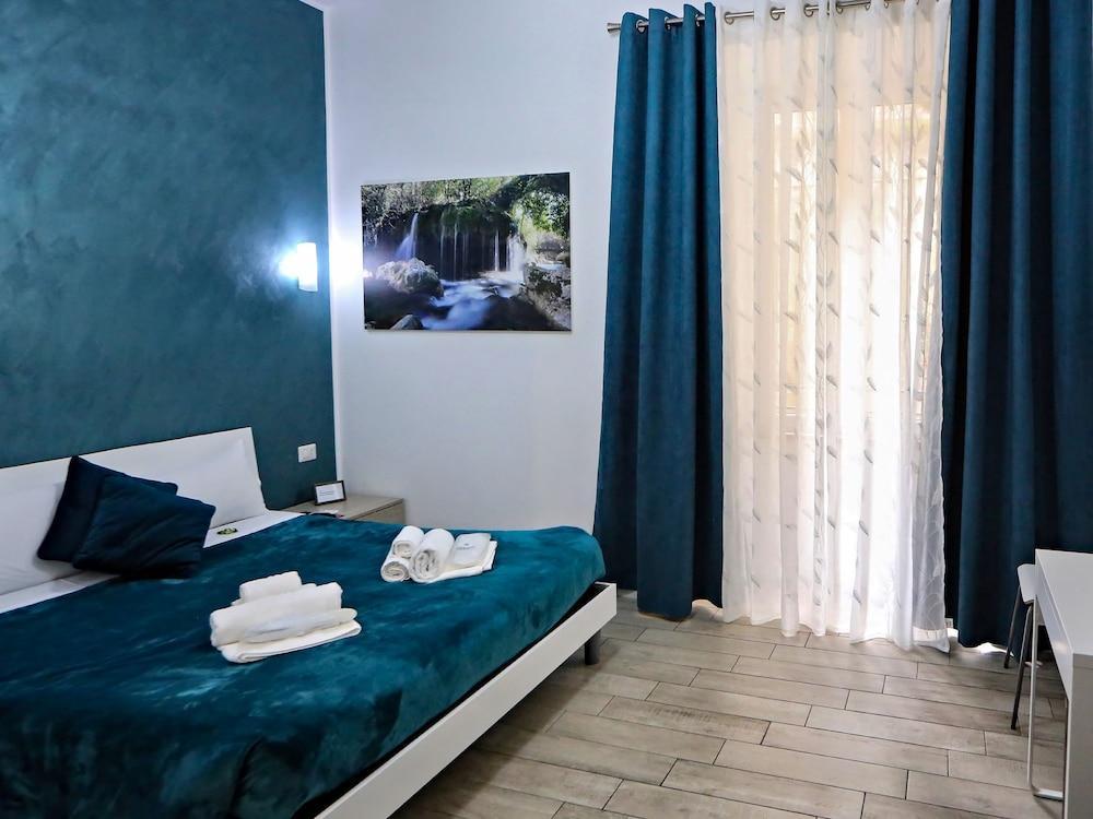 Relais Villa Borghese Room Type - Double Room, Private Bathroom (Standard)