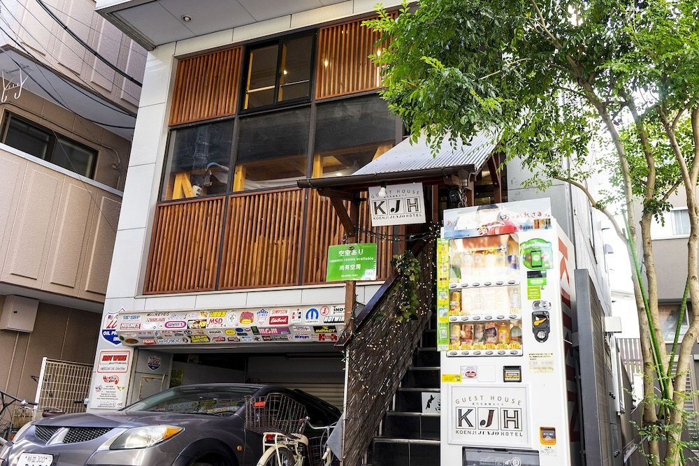 Guest House Koenji Junjo Hotel - Tap to explore photos