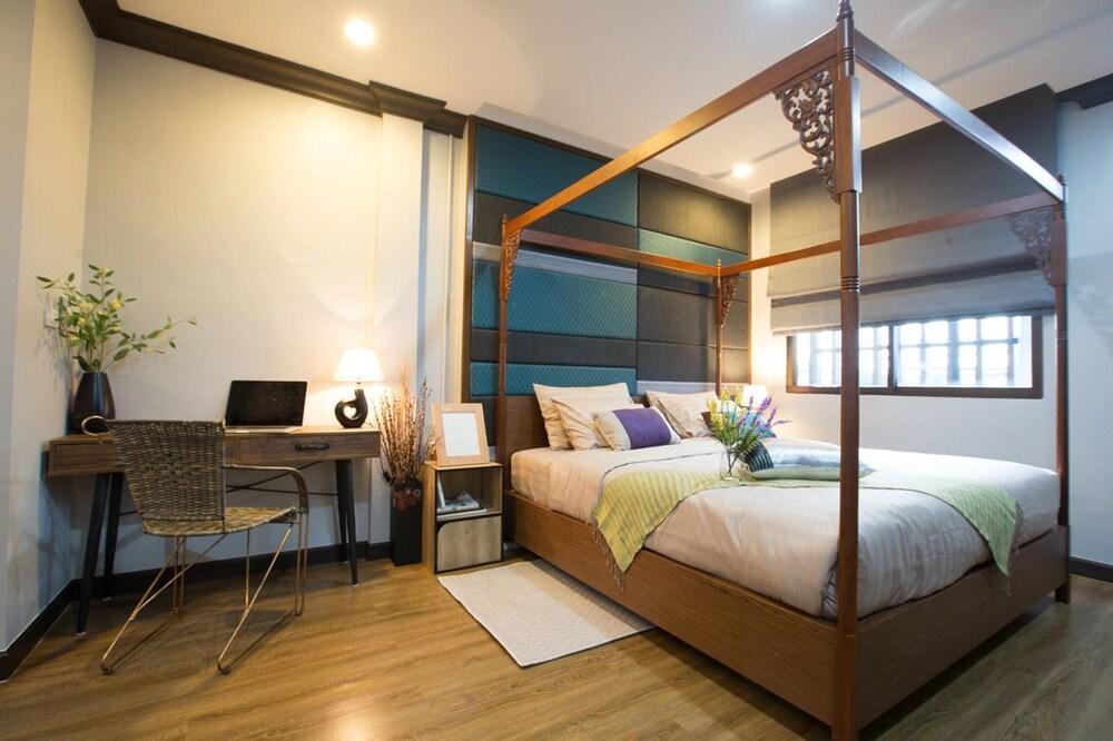 PAMA House Boutique Hostel Room Type - Deluxe Room