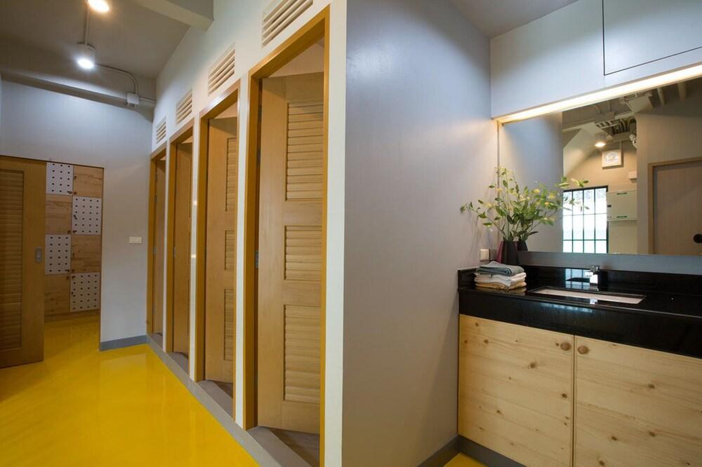 PAMA House Boutique Hostel - Tap to explore photos