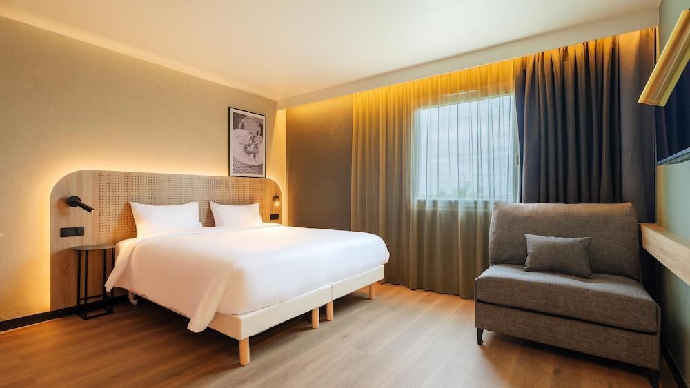 Tulip Hotels & Residences – Marne-la-Vallee Torcy Room Type - Standard Room, Multiple Beds