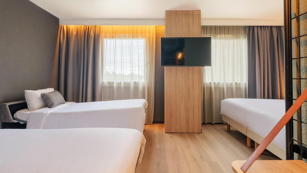 Tulip Hotels & Residences – Marne-la-Vallee Torcy Room Type - Standard Room, 1 Queen Bed with Sofa bed